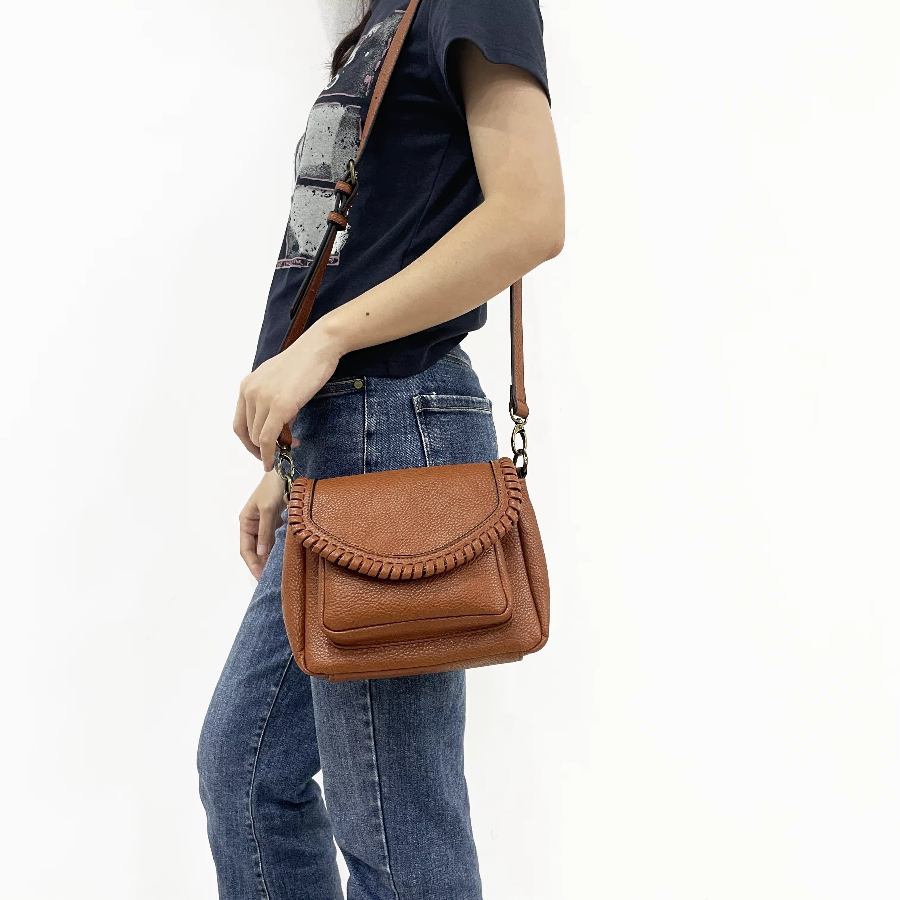 Women Vintage PU Leather Crossbody Messenger Bag